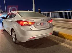 هیوندای ئەلەنترا